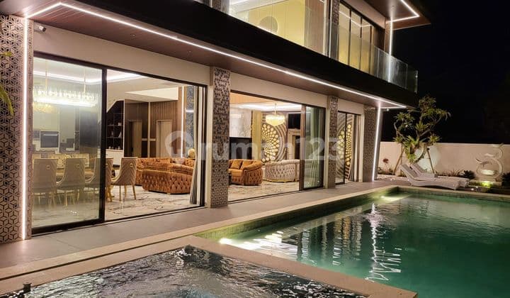 Villa Mewah Full View Pecatu Ungasan Bali