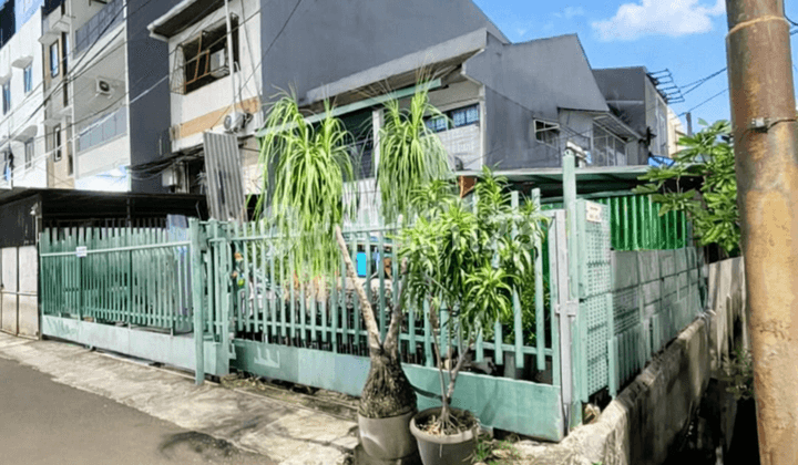 Corner House in Cosmos Garden Kedoya Land Calculation