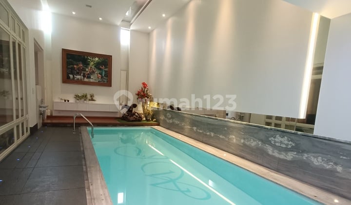 Rumah Furnish Pantai Indah Kapuk 15x30 Ada Kolam Renang