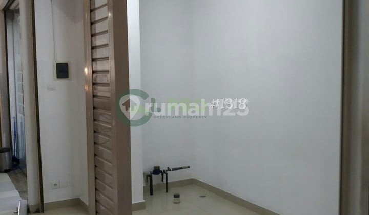 For Sale Kiosk Shop / Business Space at Madison Park Apartment 2x3
