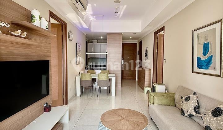 Disewakan Condo Taman Anggrek Residence 2+1 BR 99 Sqm Full Furnished di Tanjung Duren Jakarta Barat