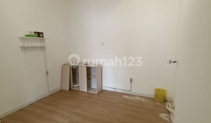 Rent a Kiosk Shop Office at Mediterania Garden Residence 2 West Jakarta