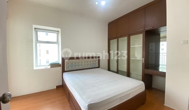 For Sale Best Price Mediterranean Garden Residence 2 Apartment Best View Central Park Fireworks in Tanjung Duren, West Jakarta