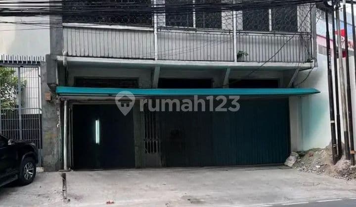 Ruko 3 lantai dijual di Samanhudi Pasar Baru Jakarta Pusat