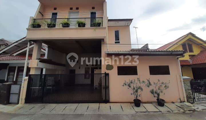 Rumah / Dapur Dijual Di Jalan Kecapi Kelapa Gading Jakarta Utara