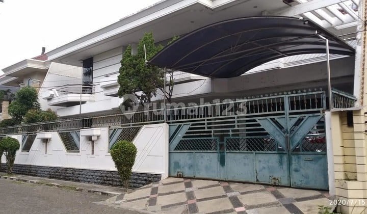 rumah siap huni di pusat kota sidoarjo selangkah tol, mall dan di komersil area