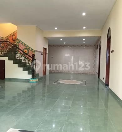 Frida- DiJual Rumah di PONDOK NIRWANA , Kedung Baruk , , Jawa Timur
Deskripsi Properti,
Transaksi : Jual
Tipe : Rumah
Alamat : PONDOK NIRWANA
Lokasi : Kedung Baruk , , Jawa Timur
Sertifikat : SHM
Luas Tanah : 150 m2
Luas Bangunan : 300 m2
Kamar Tidur