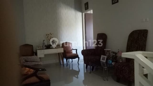 Frida- DiJual Rumah di MANYAR TOMPOTIKA , Manyar , , Jawa Timur
Deskripsi Properti,
Transaksi : Jual
Tipe : Rumah
Alamat : MANYAR TOMPOTIKA
Lokasi : Manyar , , Jawa Timur
Sertifikat : SHM
Luas Tanah : 137 m2
Luas Bangunan : 150 m2
Kamar Tidur : 4+1
Ka