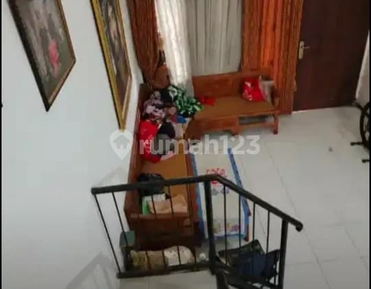 Frida- DiJual Rumah di KEBRAON INDAH PERMAI , Kebraon , Surabaya , Jawa Timur
Deskripsi Properti,
Transaksi : Jual
Tipe : Rumah
Alamat : KEBRAON INDAH PERMAI
Lokasi : Kebraon , Surabaya , Jawa Timur
Sertifikat : SHM
Luas Tanah : 140 m2
Luas Bangunan : 2