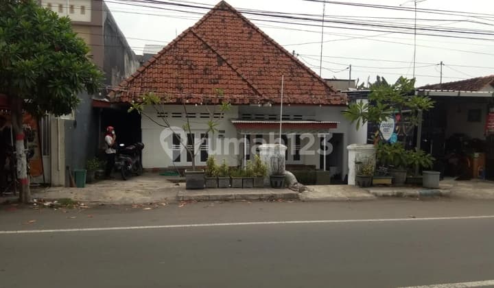 Taufik - Jual Sewa Rumah JL BRAWIJAYA - Prajurit Kulon Mojokerto