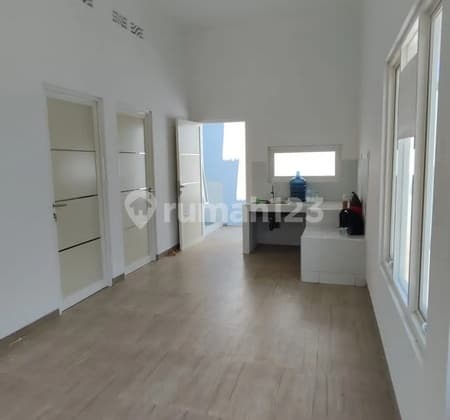 Frida- Disewakan Rumah di PONDOK JATI , Sidoarjo , Sidoarjo , Jawa Timur
Deskripsi Properti,
Transaksi : Sewa
Tipe : Rumah
Alamat : PONDOK JATI
Lokasi : Sidoarjo , Sidoarjo , Jawa Timur
Sertifikat : SHM
Luas Tanah : 66 m2
Luas Bangunan : 60 m2
Kamar Tid