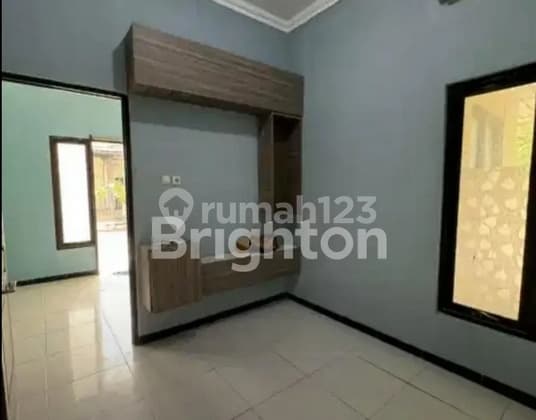 Frida- Disewakan Rumah di PADOVA , Sidoarjo , Sidoarjo , Jawa Timur
Deskripsi Properti,
Transaksi : Sewa
Tipe : Rumah
Alamat : PADOVA
Lokasi : Sidoarjo , Sidoarjo , Jawa Timur
Sertifikat : SHM
Luas Tanah : 100 m2
Luas Bangunan : 50 m2
Kamar Tidur : 2
Ka