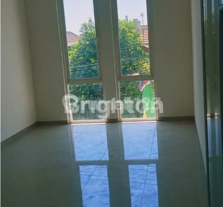 Frida- DiJual Rumah di GRIYO MAPAN SENTOSA , Pondok Tjandra , , Jawa Timur
Deskripsi Properti,
Transaksi : Jual
Tipe : Rumah
Alamat : GRIYO MAPAN SENTOSA
Lokasi : Pondok Tjandra , , Jawa Timur
Sertifikat : SHM
Luas Tanah : 90 m2
Luas Bangunan : 135 m2