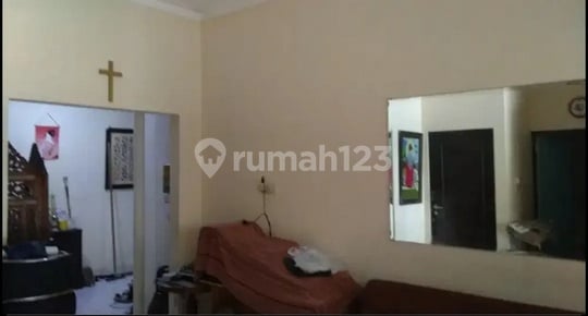 Frida- Disewakan Rumah di FLORENCIA REGENCY , Sidoarjo , , Jawa Timur
Deskripsi Properti,
Transaksi : Sewa
Tipe : Rumah
Alamat : FLORENCIA REGENCY
Lokasi : Sidoarjo , , Jawa Timur
Sertifikat : SHM
Luas Tanah : 91 m2
Luas Bangunan : 41 m2
Kamar Tidur :