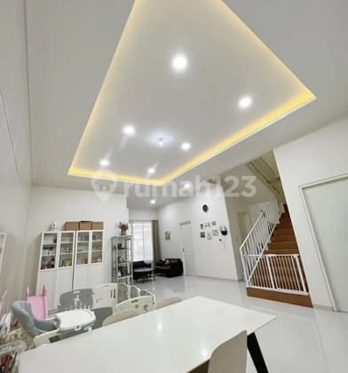 Frida- DiJual Rumah di SUTOREJO UTARA , Mulyosari , , Jawa Timur
Deskripsi Properti,
Transaksi : Jual
Tipe : Rumah
Alamat : SUTOREJO UTARA
Lokasi : Mulyosari , , Jawa Timur
Sertifikat : SHM
Luas Tanah : 156 m2
Luas Bangunan : 256 m2
Kamar Tidur : 4+1