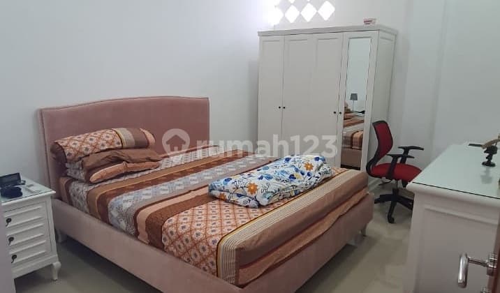 Rumah Kondisi Bagus Jl Hemat Jelambar Jakarta Barat