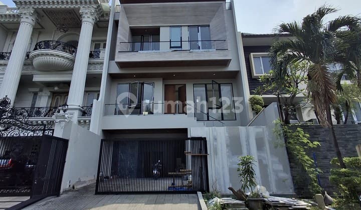 Modern 4-Story House, Permata Buana, West Jakarta