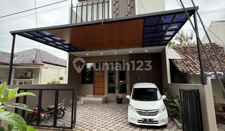 Rumah Mewah Kontemporer 2 Lantai Full Furnish di Condongcatur
