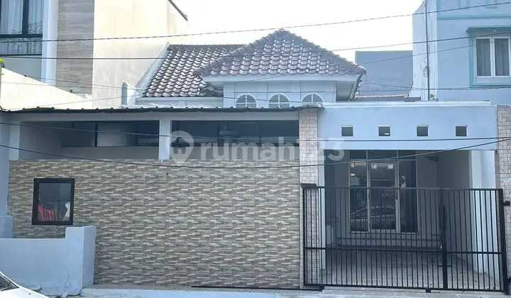Dijual Rumah bisa Buat Usaha di Jababeka Cikarang Kab Bekasi