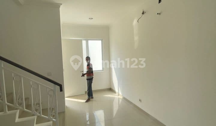 Rent a House at JGC Cluster La Seine Cakung, East Jakarta