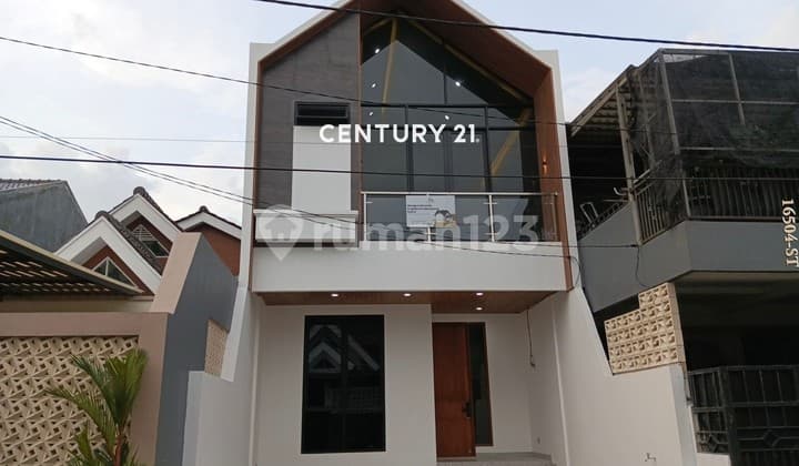 For Sale 2-Story Brand New House in Graha Raya