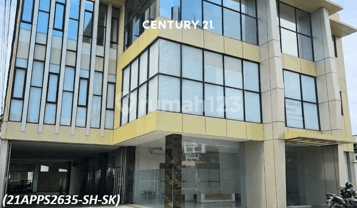 Building for Business for Sale with Extensive Parking Near Bintaro Sector 9