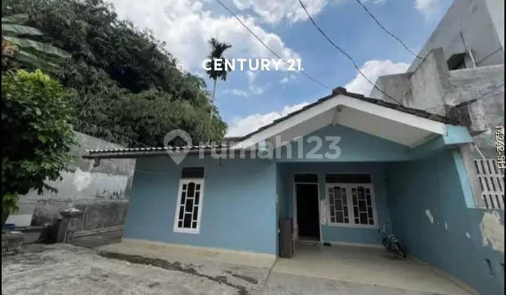 Dijual Rumah Posisi Hook Strategis Dekat Stasiun Dan Bebas Banjir