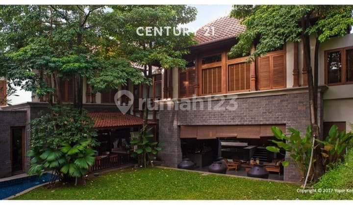 Dijual Rumah Hommy Luas Seperti Villa di Bintaro Jaya Sektor 9