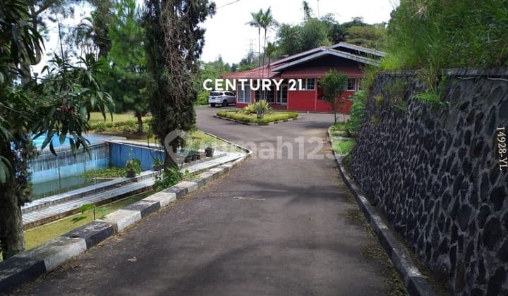 Dijual Villa Dgn Lahan Luas View Gn Salak Di Megamendung