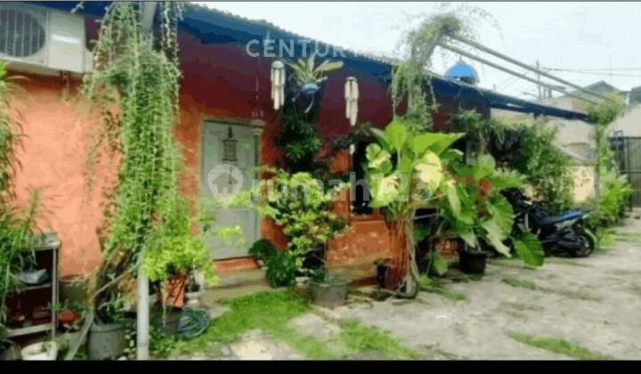 For Sale Spacious Strategic Comfortable House with Land in Bintaro