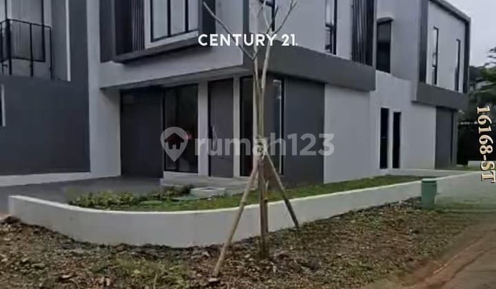 For Rent House Hook Position in Kebayoran Bintaro