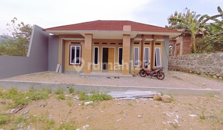Rumah Sampangan Dekat Kampus Unika Semarang
