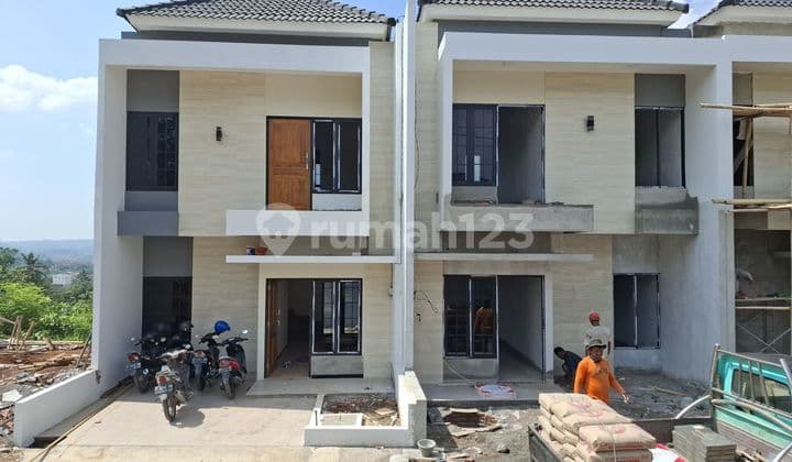 Rumah Murah Banyumanik Dekat Ungaran View Pegunungan