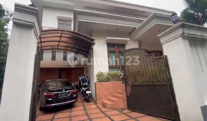 Luxury House in Bukit Sari Near Undip Campus Semarang