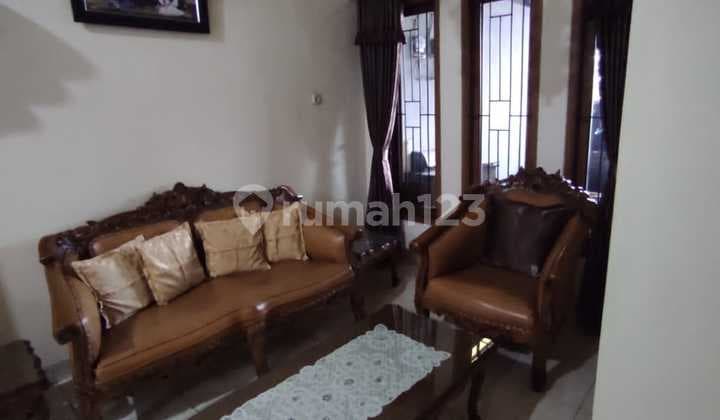 Rumah Pinggir Jalan Utama Alur Laut Cocok untuk Usaha