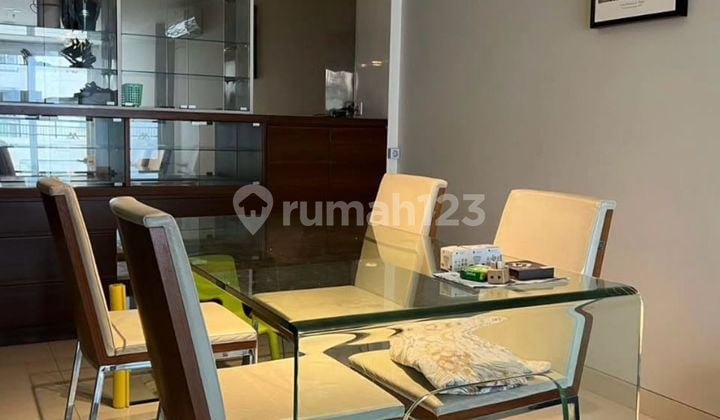 French Walk Apartemen Tower Paris Garden Siap Huni