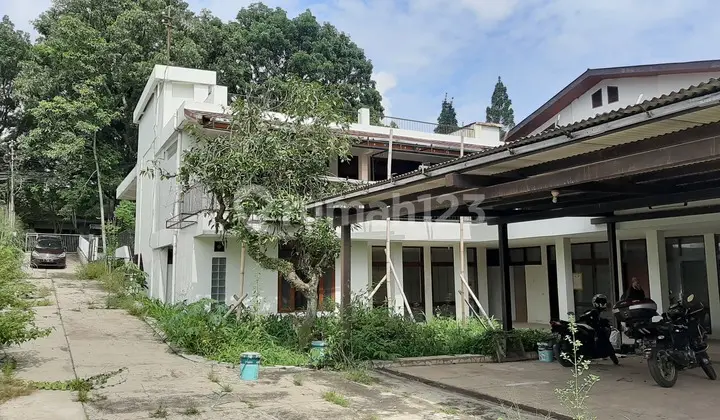 dijual rumah lama hegarmanah wetan cocok untuk dibangun rumah baru kotak hadap barat view kota bandung