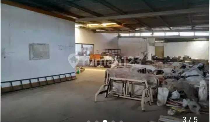 For Rent Gudang di sayap Surapati