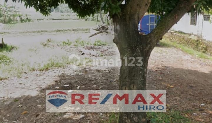 Land for sale in Subang City area near the Subang toll gate.