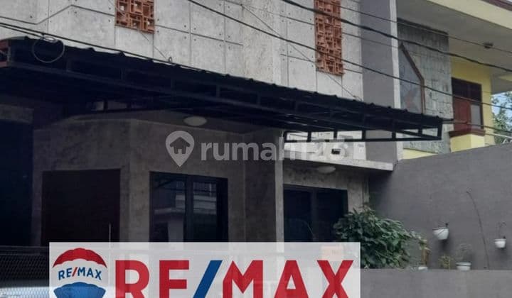 Dijual Rumah Konsep Industrial Tingkat 3 Semifurnished Di Jatibening Estate