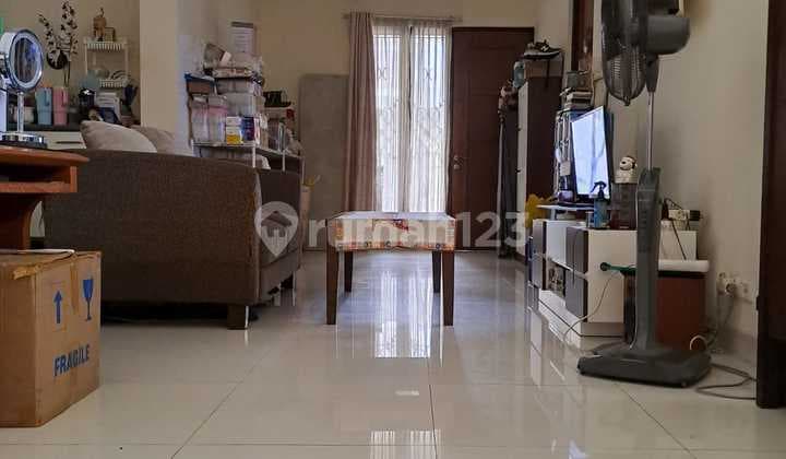 Jual Rumah Siap Huni 1,5 Lantai Dan Semi Furnish Di Cluster Ifolia.