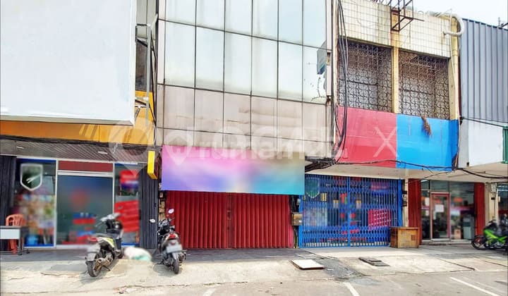 Ruko Boulevard Raya Kelapa Gading, Jakarta Utara