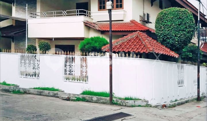 Rumah Kelapa Sawit Kelapa Gading, Jakarta Utara