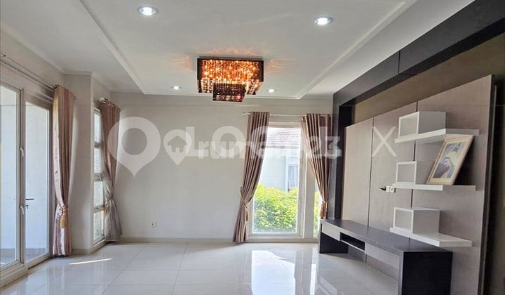 Rumah Clover, Grand Orchard, Kelapa Gading, Jakarta Utara