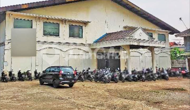Gudang Pekapuran Paburuan, Cibinong, Bogor, Jawa Barat