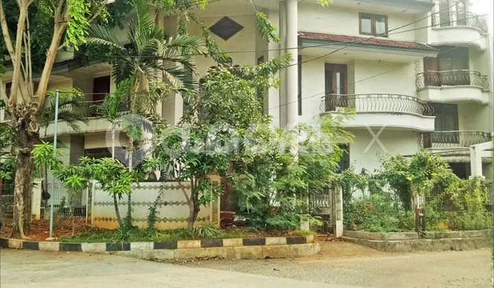 Rumah Kelapa Puan Timur Kelapa Gading, Jakarta Utara