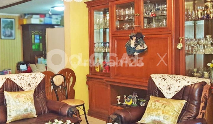 Rumah Kelapa Puan Timur, Kelapa Gading, Jakarta Utara
