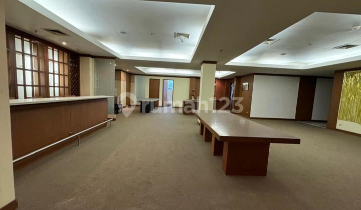 Gedung Kebayoran baru, strategis, siap pakai Gedung Kebayoran baru, strategis, siap pakai