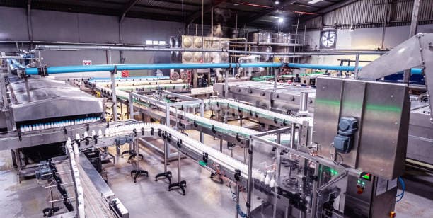 Pabrik minuman yang masih berjalan, kondisi bagus