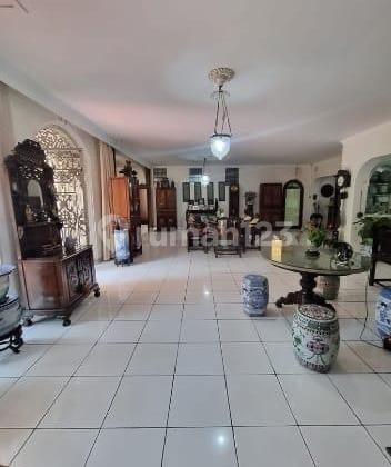 Rumah Kebayoran Baru 1500 Meter, Area Premium Jalan Besar, Langka